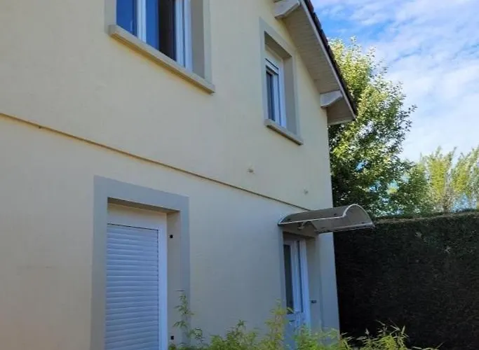 Au Coin Des Fées Villa *